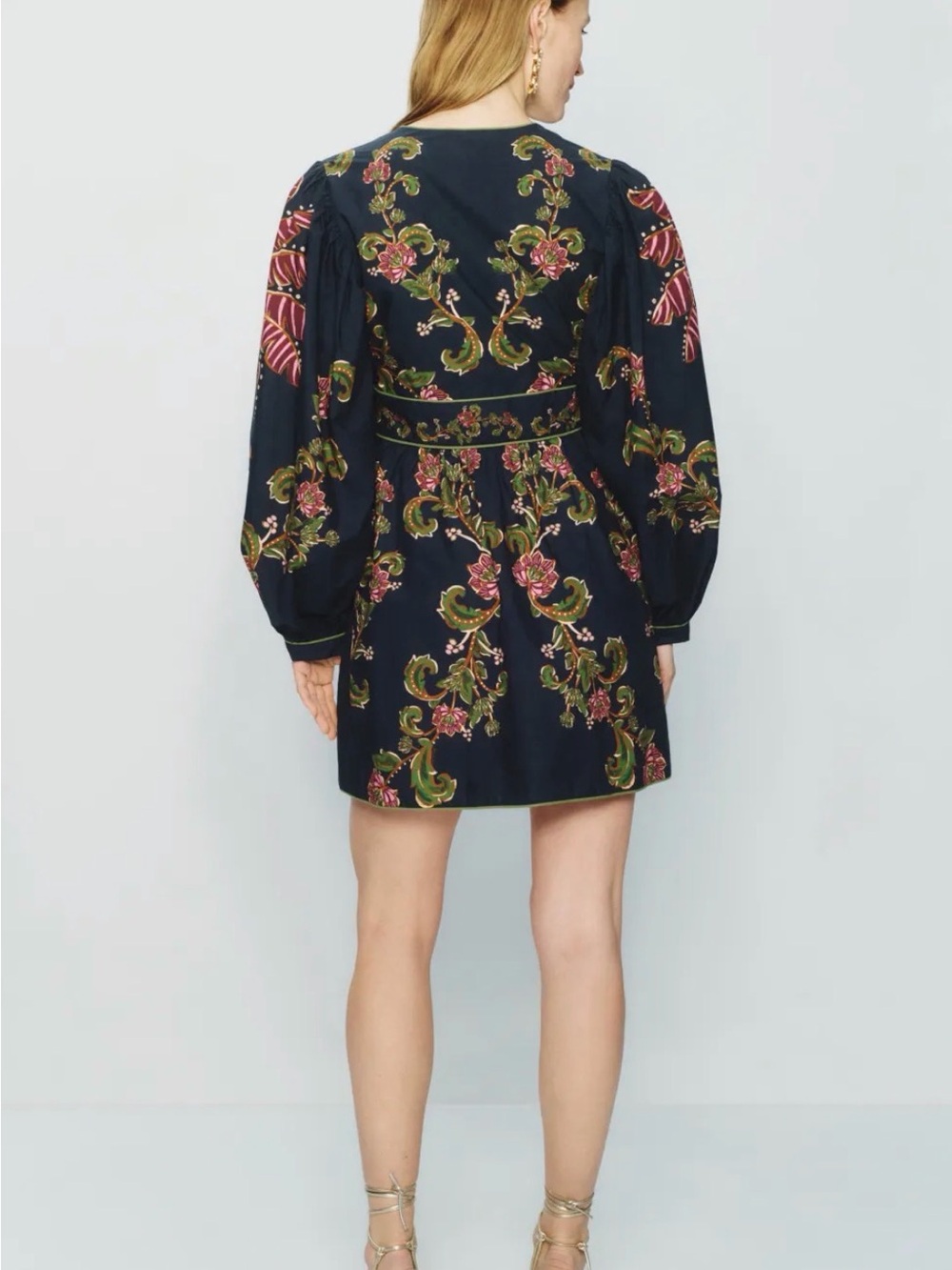 FARM Rio Ravenala Black V Neckline Puffed Sleeve Mini Dress - Picture 2 of 6